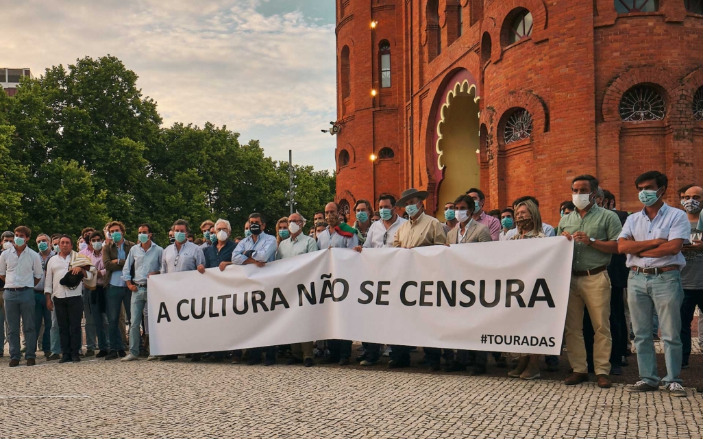 protesto-touradas-santarem